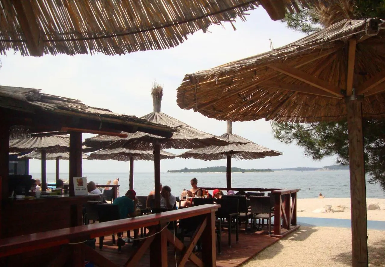 Apartment Mirta Pula 0*,  Croatia
