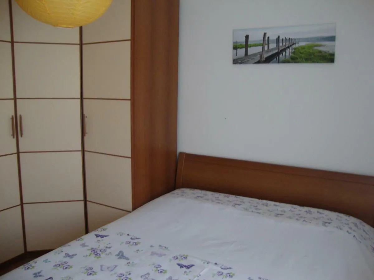 Apartment Mirta Pula